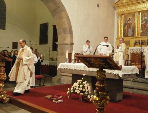 EL NUEVO PÁRROCO DE BUANAVISTA TOMÓ POSESIÓN